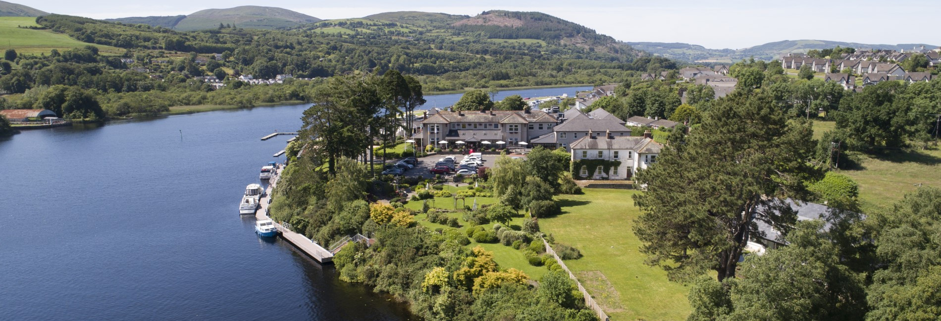 Dji The Lakeside Hotel and Leisure Centre